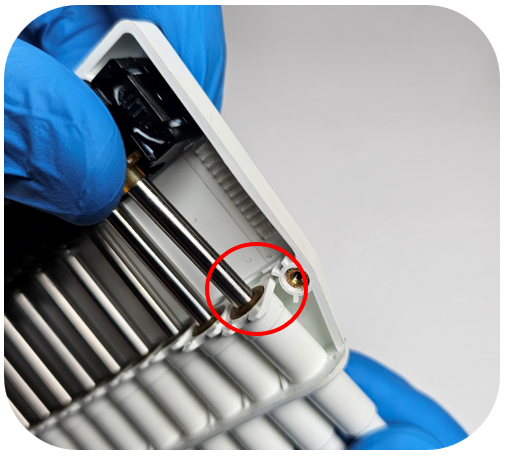 Ensure piston seating in the housing.
